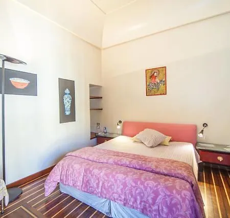 ベッド・アンド・ブレックファスト Chiaia