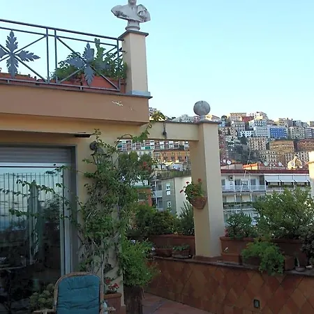 Chiaia Bed & Breakfast 4*